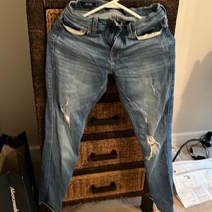 Men Hollister distressed skinny jeans light denim.